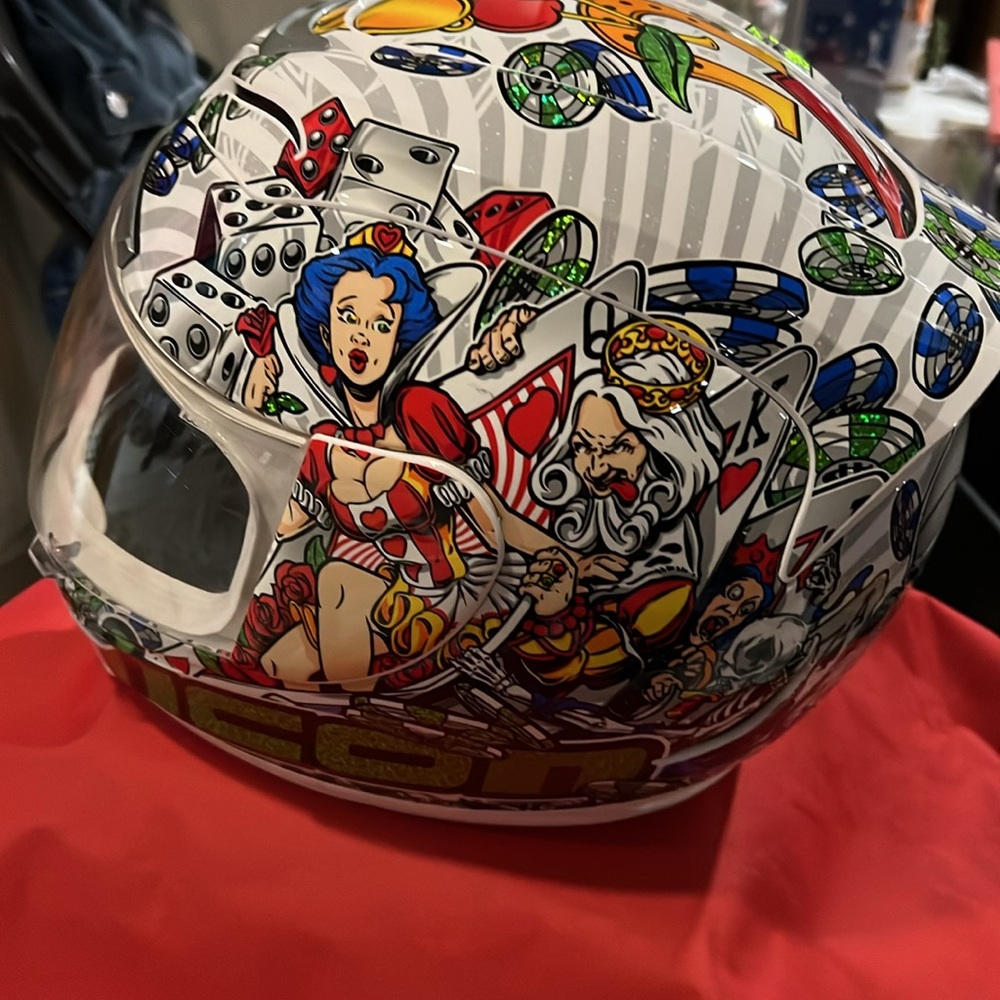 Graphic Motorcycle hydra dry Helmet with Colorful Design - Picture 11 of 12